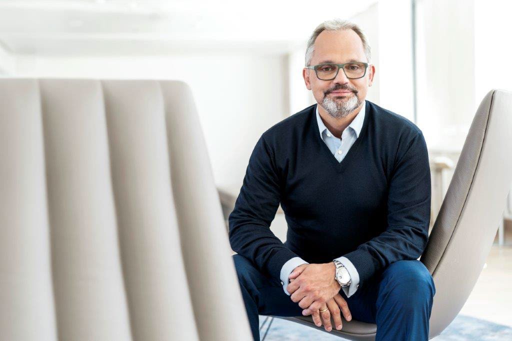 Henrik Thomsen headshot